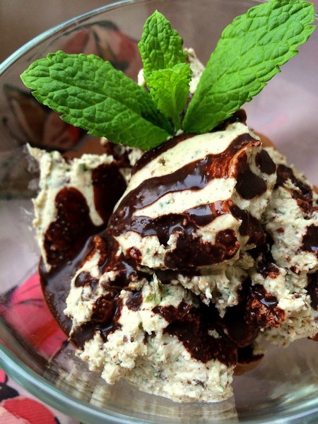 Miętowe Lody Straciatella – Bez&nbsp;mleka, Bez&nbsp;gluten, Bez&nbsp;cukru! fot. 2