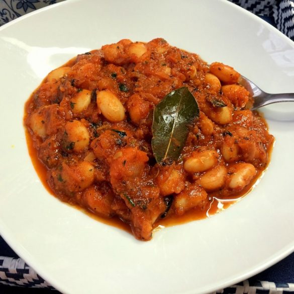 Fasolka w&nbsp;Sosie Pomidorowym z&nbsp;Płatkami Drożdżowymi fot. 1