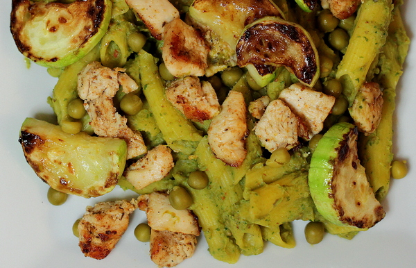 pesto z zielonego groszku i rukoli 2