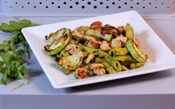 pesto z zielonego groszku i rukoli 3