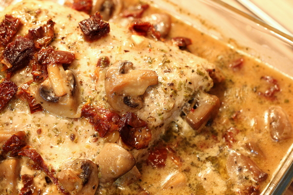 Pieczona szynka wieprzowa w&nbsp;pieczarkowym sosie 3