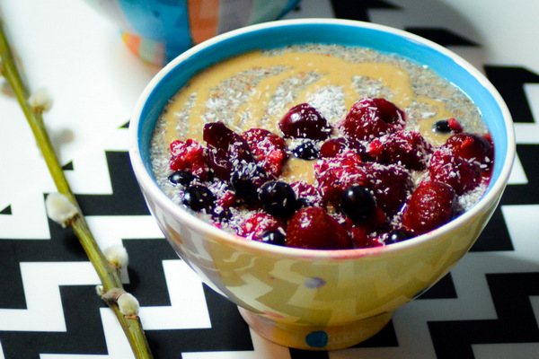 Odżywczy pudding chia z&nbsp;nasionami siemienia lnianego 2