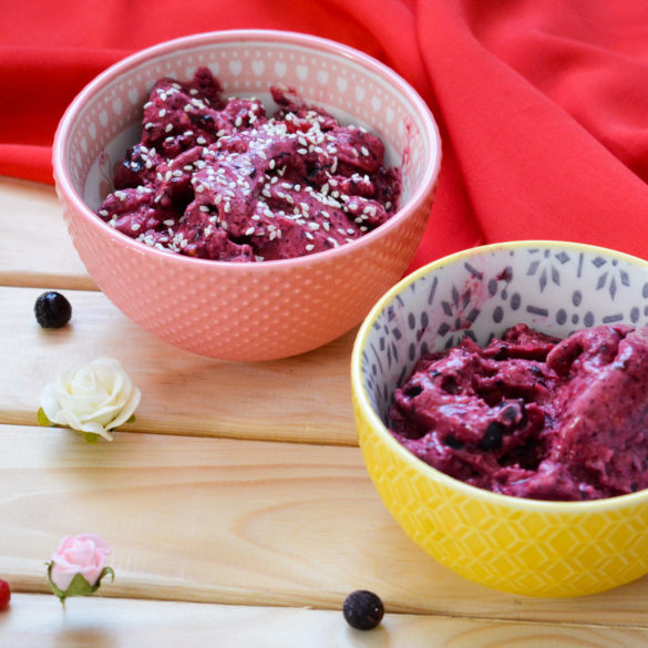 Domowe lody z&nbsp;owoców leśnych 1