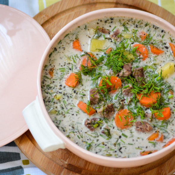 Zupa z&nbsp;wołowiną i&nbsp;mlekiem kokosowym 1