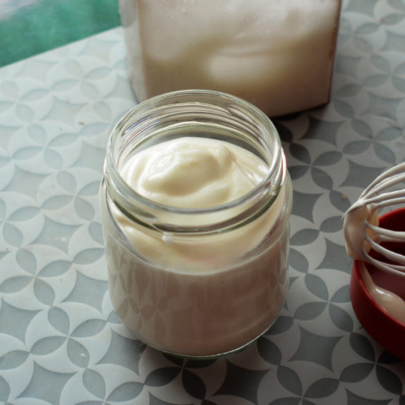 Majonez z&nbsp;aquafaby, poradnia dietetyczna online Just Food Therapy, fot. 1