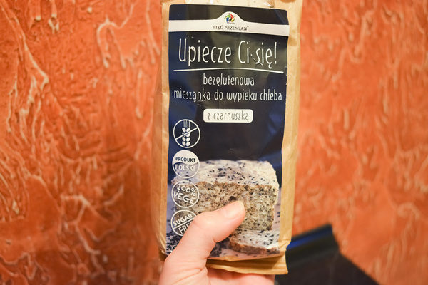 Bezglutenowy chleb owsiany, poradnia dietetyczna online Just Food Therapy, dietetyk kliniczny Justyna Lenda, fot 1