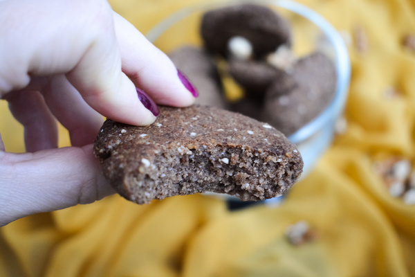 Ciasteczka orzechowe - Bez glutenu, mleka i jaj. Poradnia dietetyczna online Just Food Therapy. Dietetyk kliniczny Justyna Lenda. Fot. 3